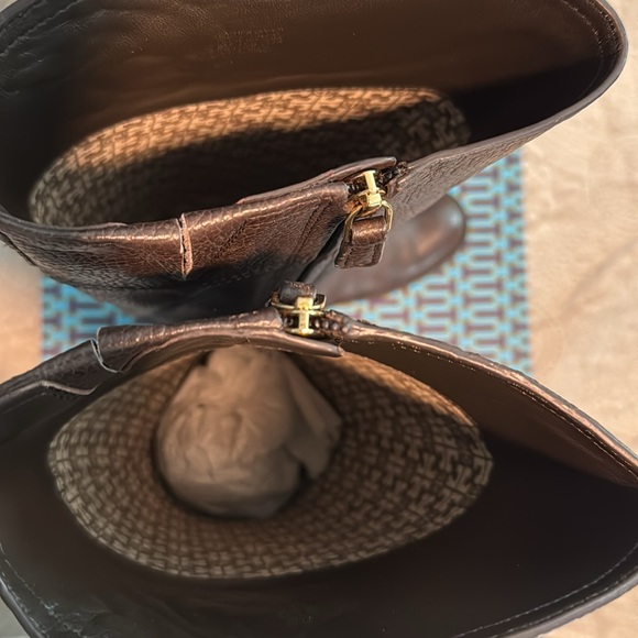 Tory Burch Marlene Riding boots in tumbled leather - Picture 5 of 12